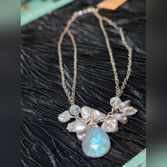 'Kristin Ford' Labradorite Teardrop & Keishi Pearl Sterling Silver Necklace